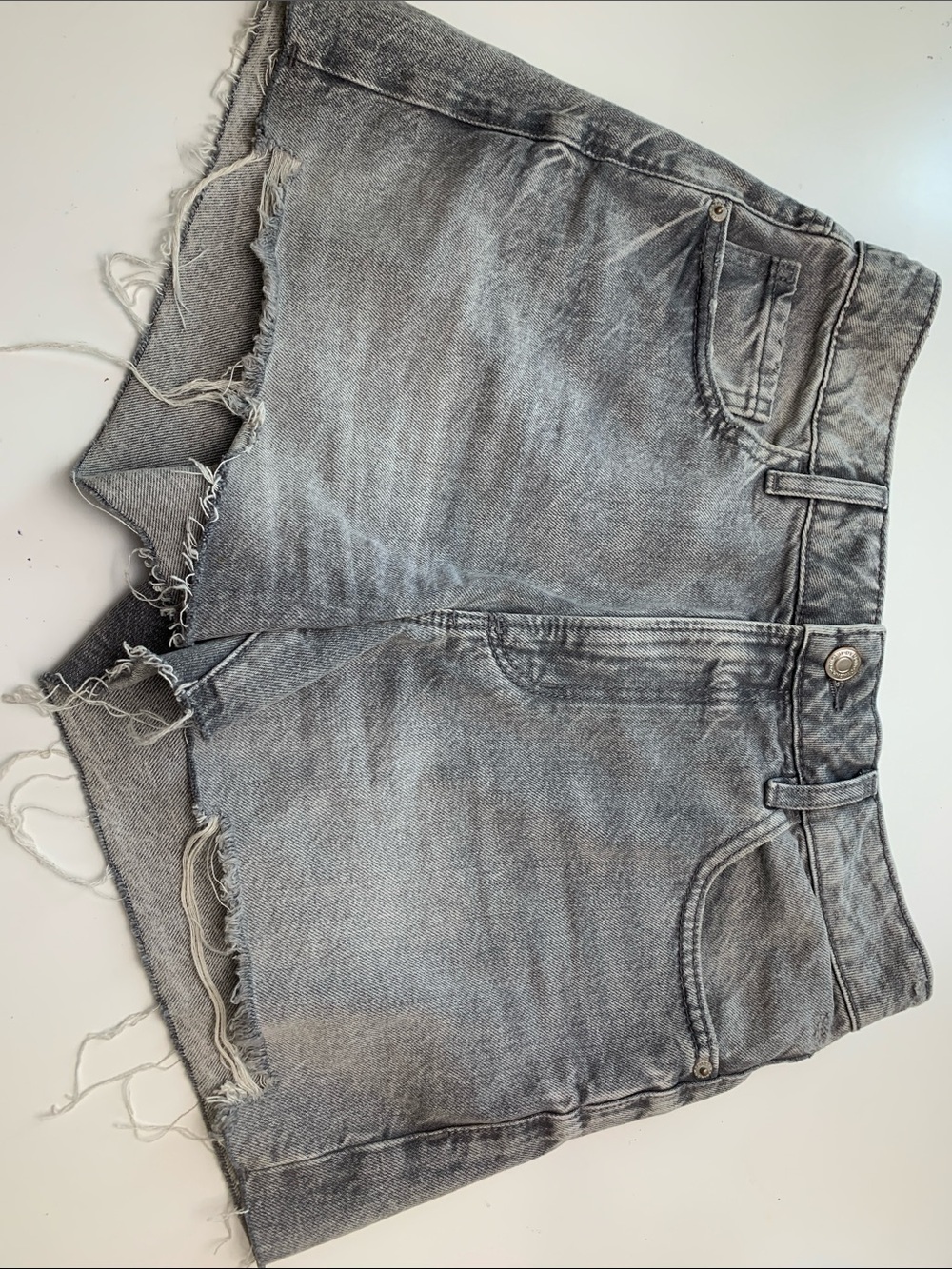 Dynamite Denim CLAUDIA Grey Cutoff Shorts